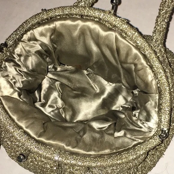 Vintage crocheted woven Heirloom Clutch Purse Bag - Picture 6 of 7